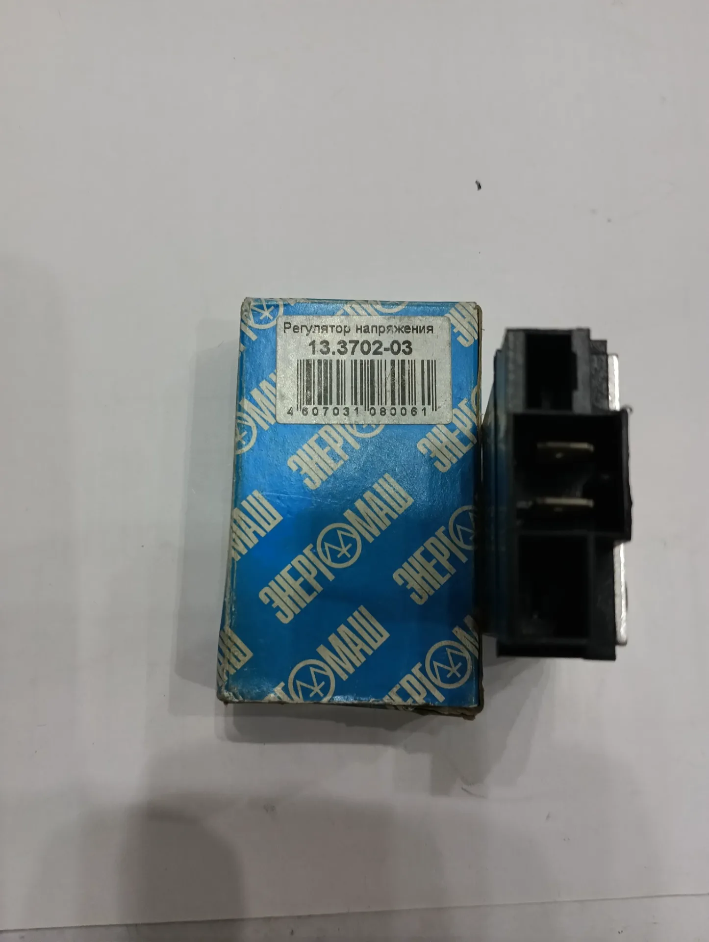 Реле регулятор напряжения ГАЗ-2410-3302 3