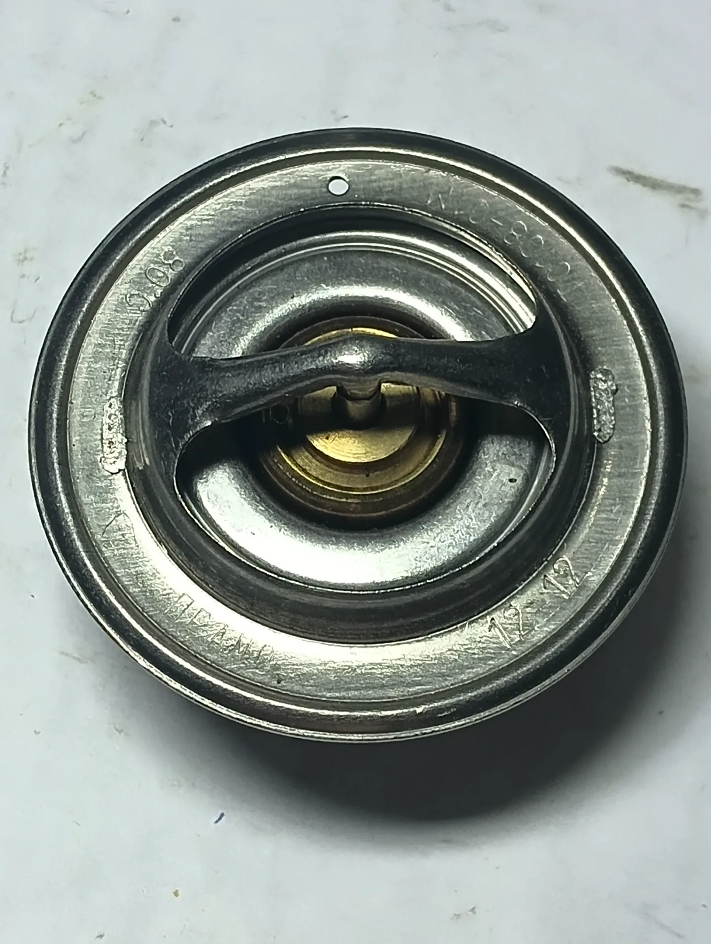 Термостат для а/м ГАЗ 3307, 66, УМЗ-4216, ПАЗ (80 градусов) 2