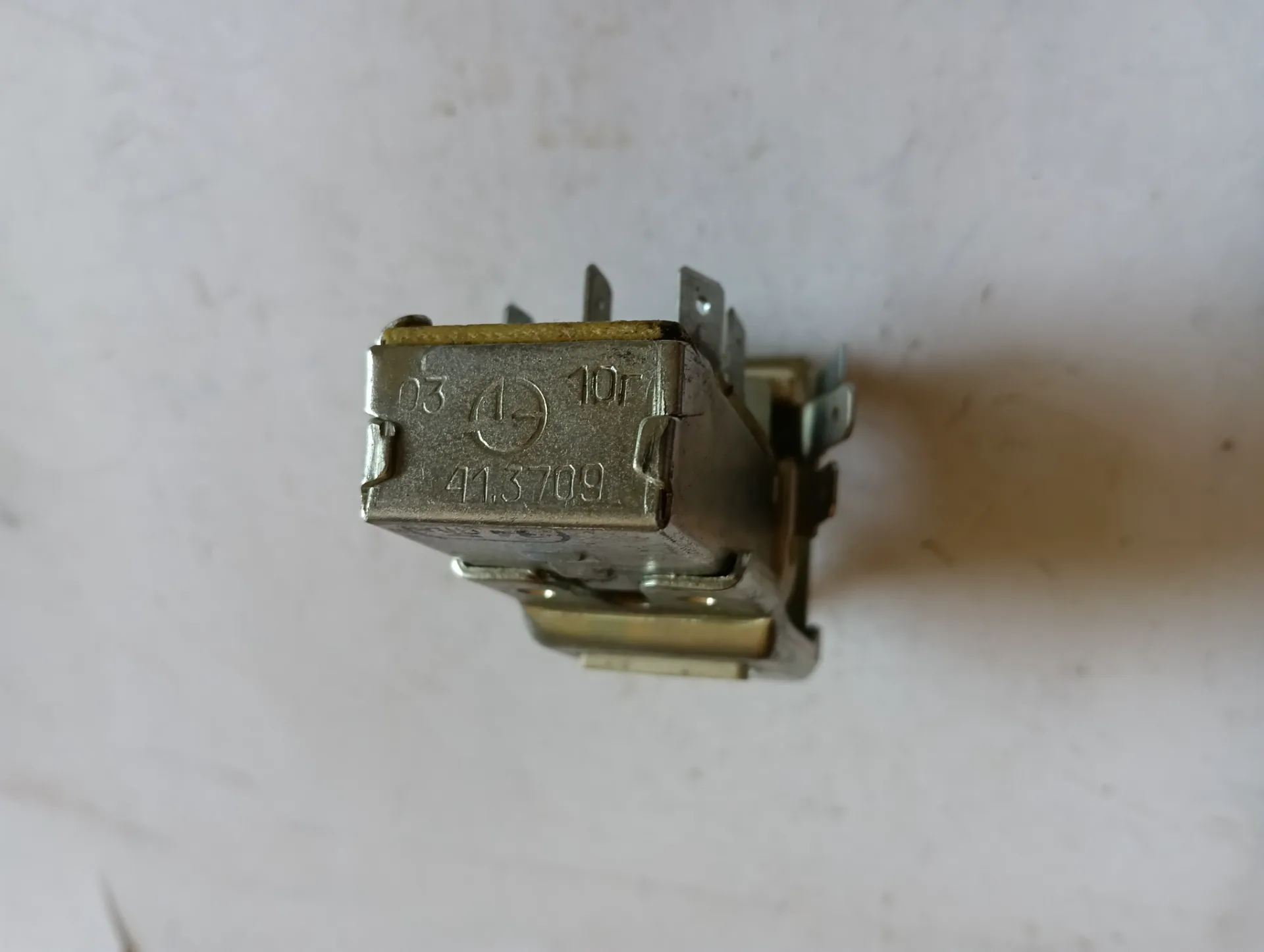 Переключатель света центральный УАЗ ГАЗ 4х контакт 3