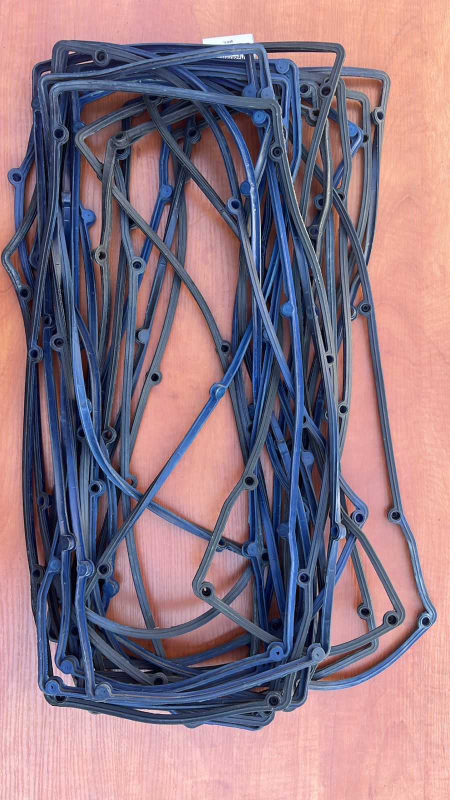 Прокладка клапанной крышки ЗМЗ-406 синяя, черная. 2