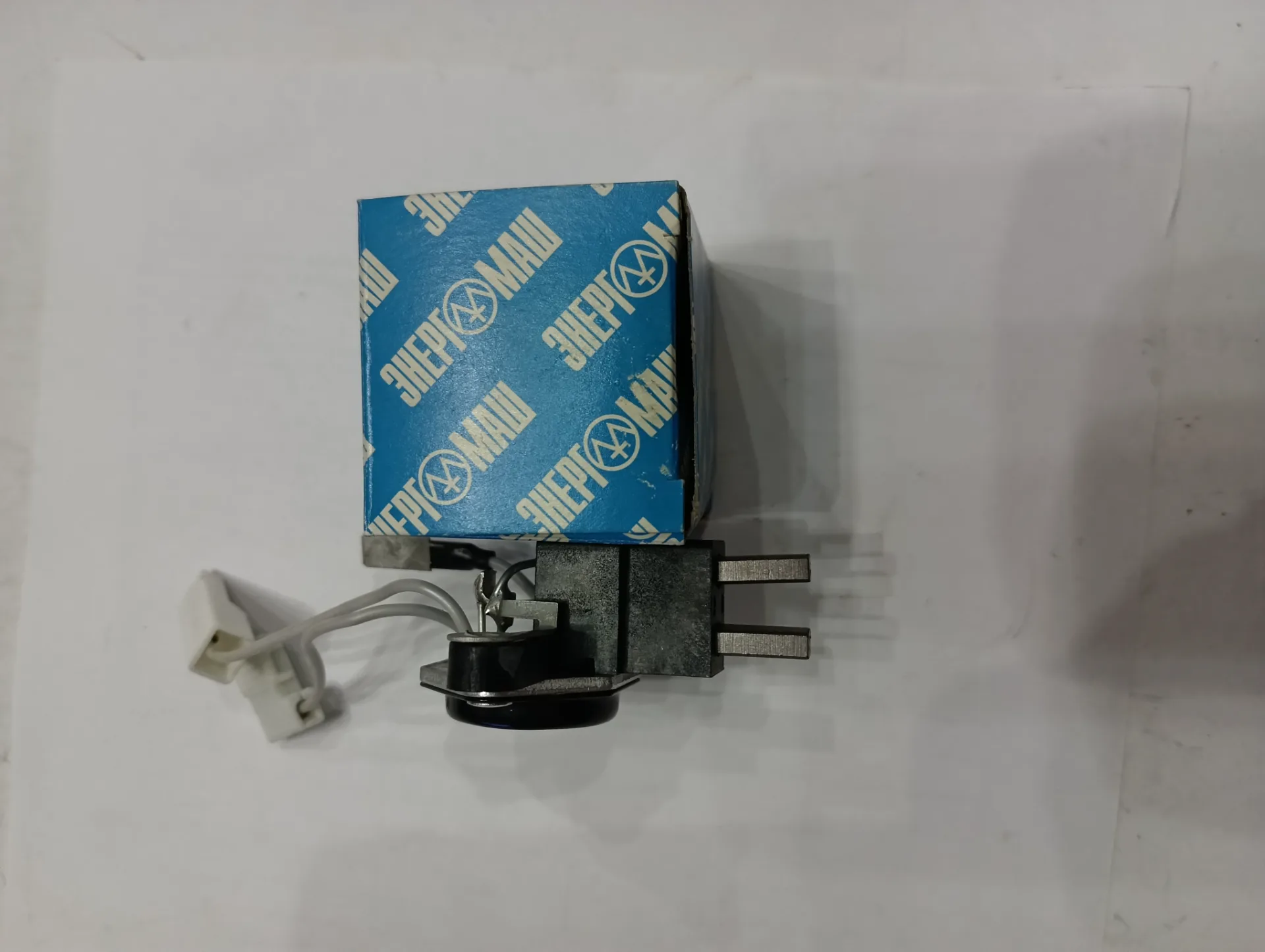 Регулятор напряжения 14А\5А в сб 3