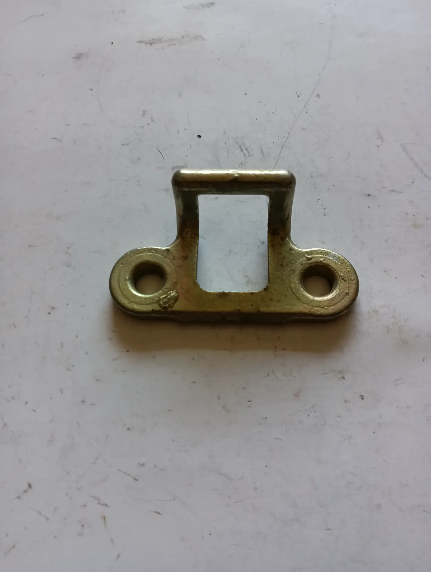 Защелка замка багажника ГАЗ-24