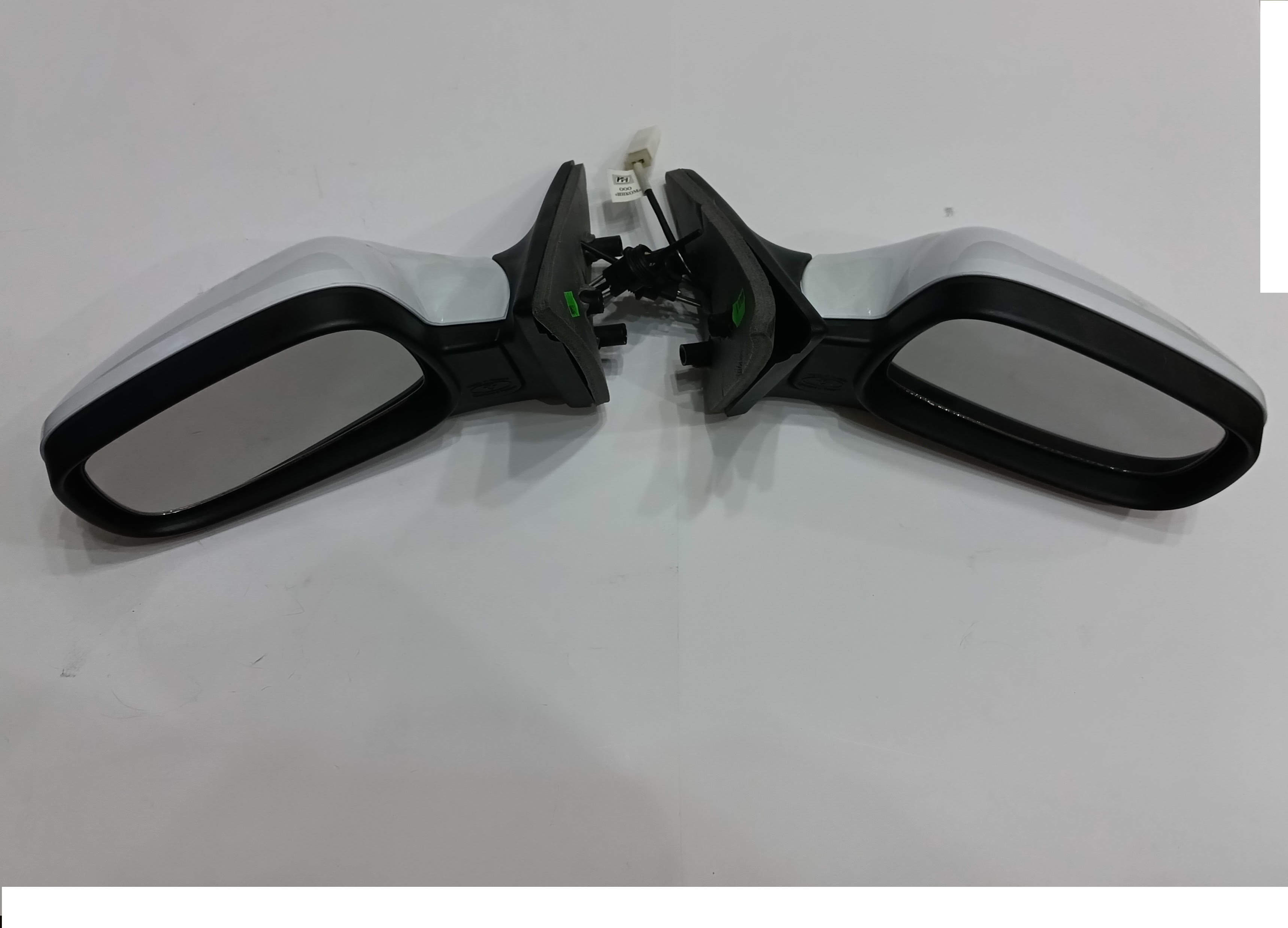 Зеркало ГАЗ-31105 н/о руч/пр с повт