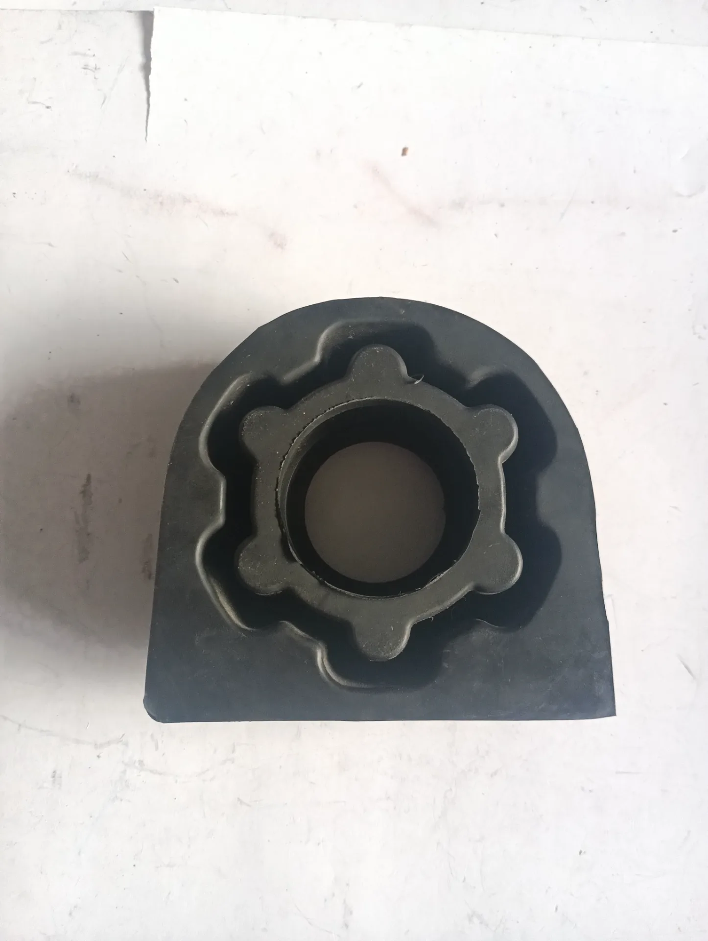 Опора подвесная Газель без подшипника 2