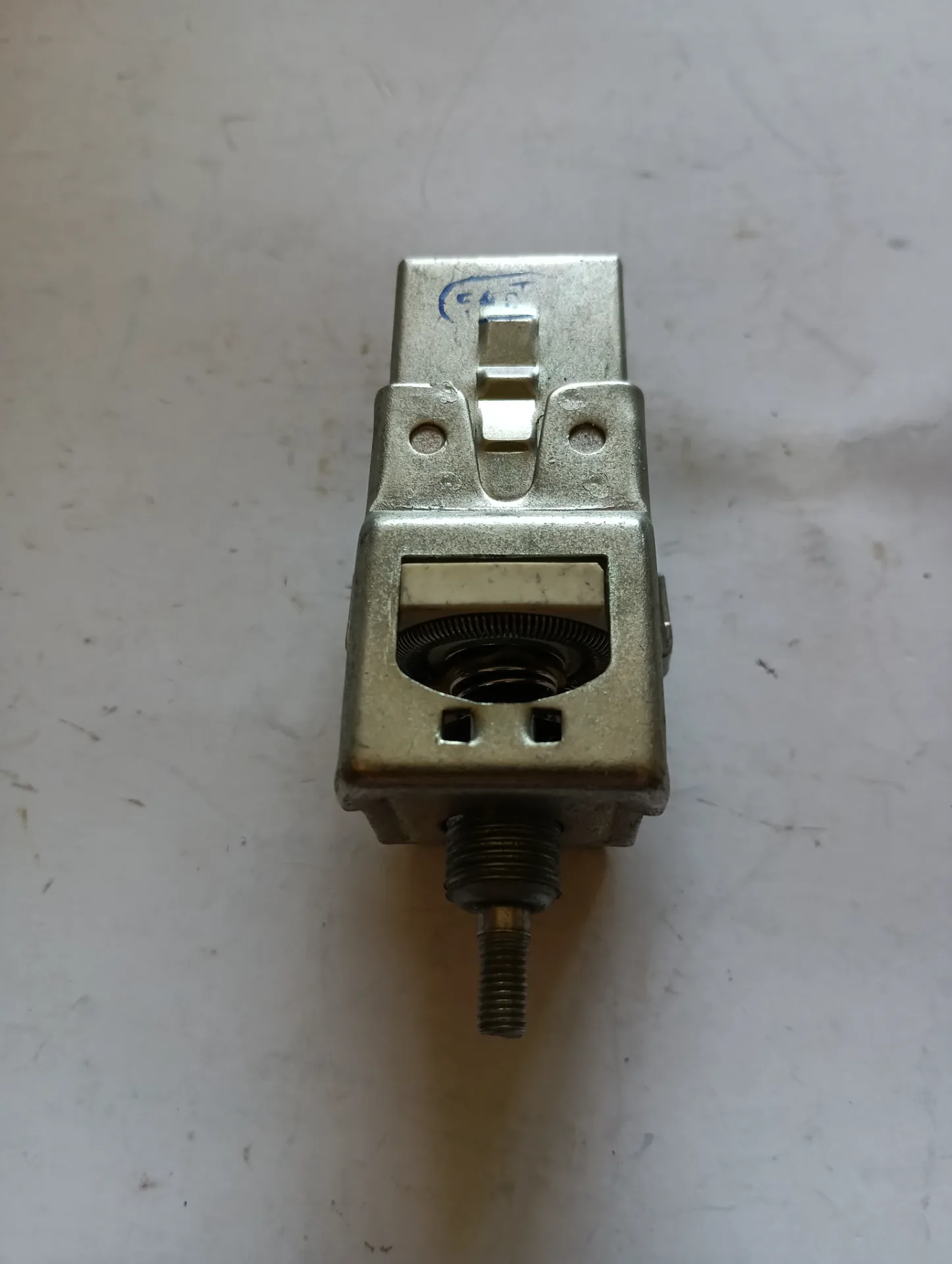 Переключатель света центр ГАЗ Газель 3-х контакт 2