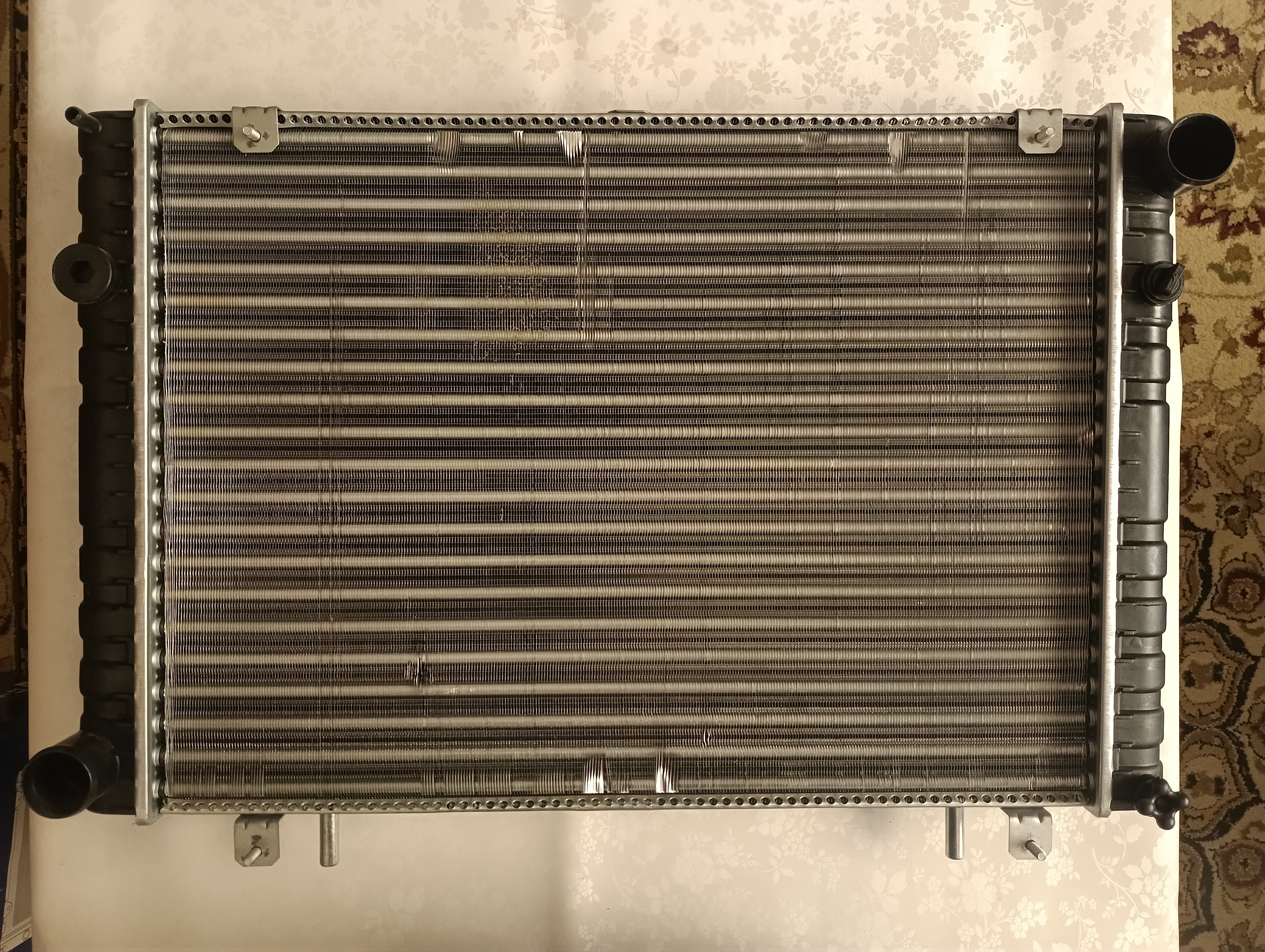 Радиатор охлаждения ГАЗ-3302 3