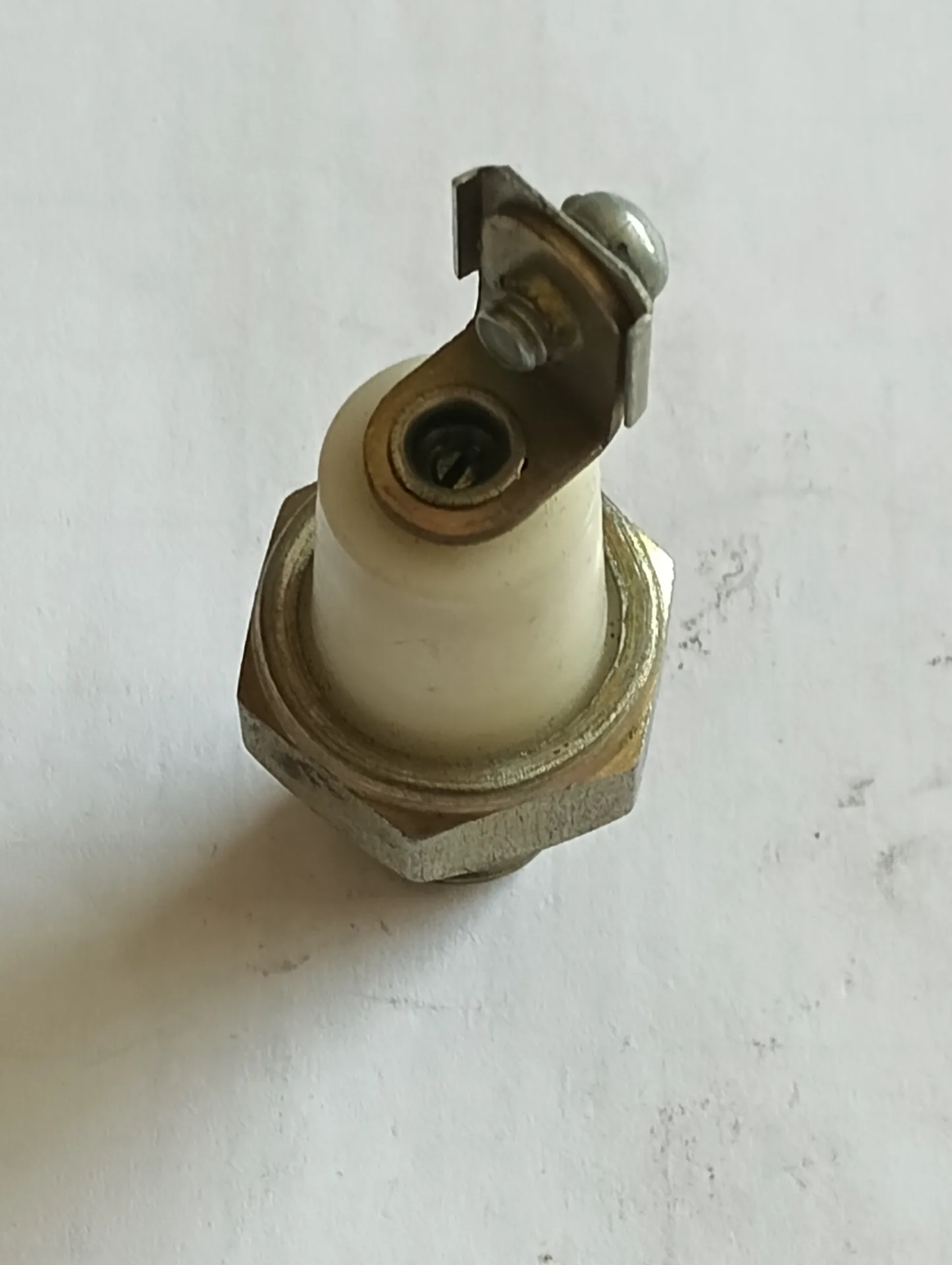 Датчик аварийного падения воздуха ММ 124