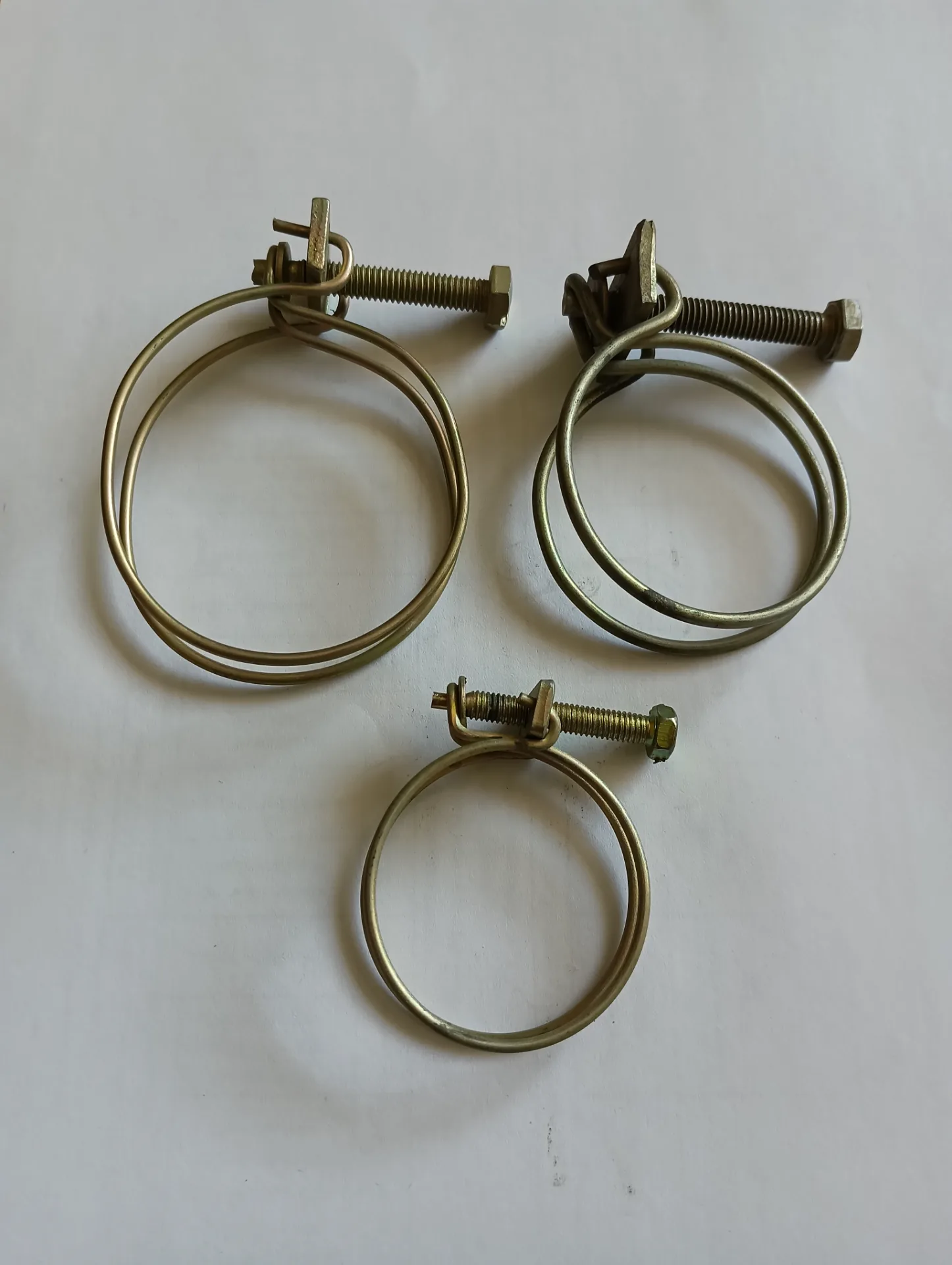 Хомут проволочный диам. 41-61 мм.