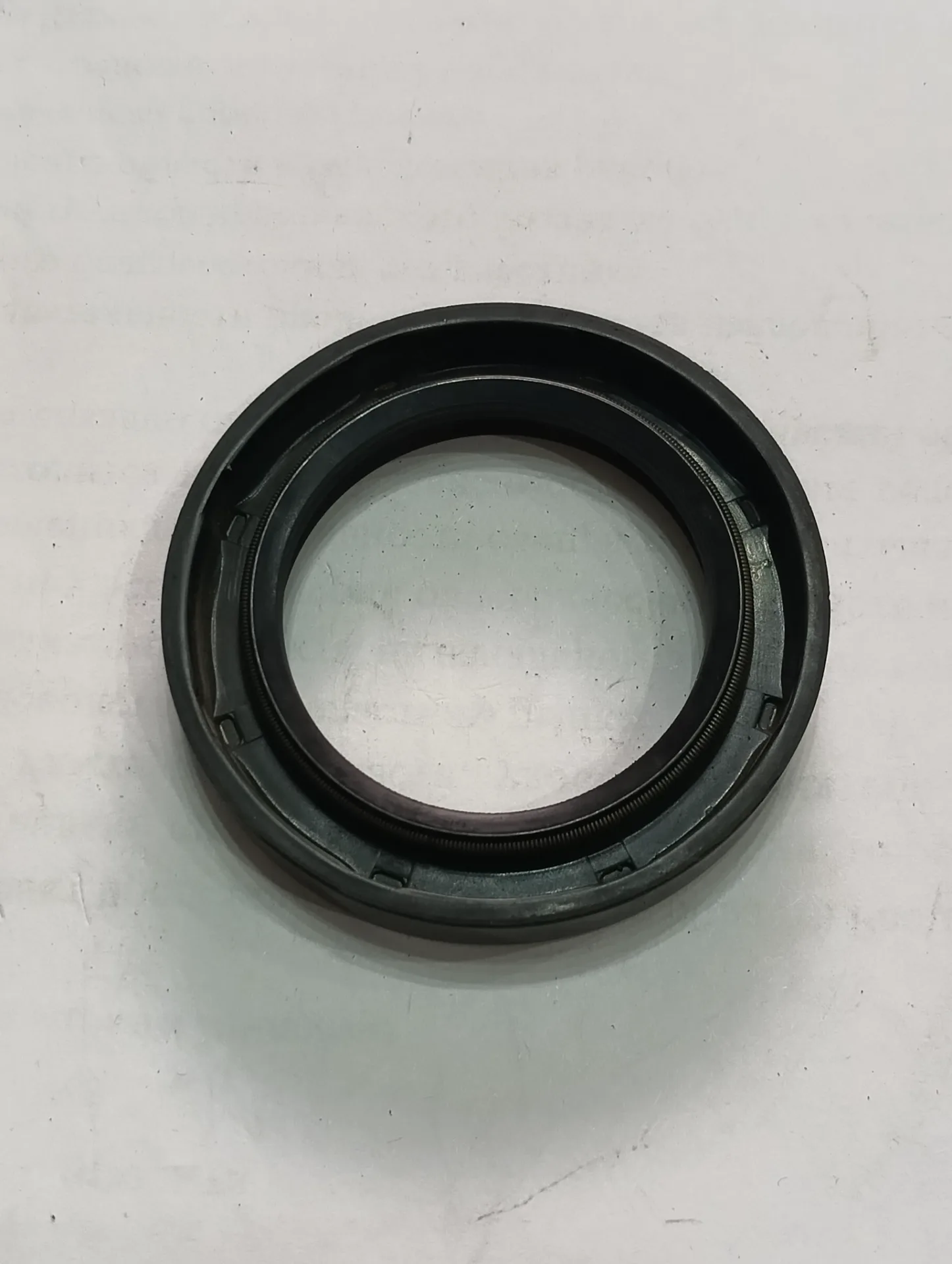 Сальник перед ведущего моста МТЗ 2,2-45х65-1 2