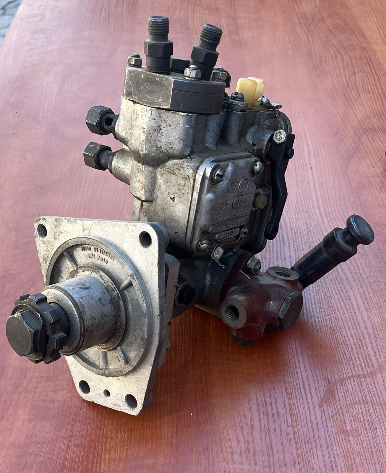 Топливный насос НД21-2-4