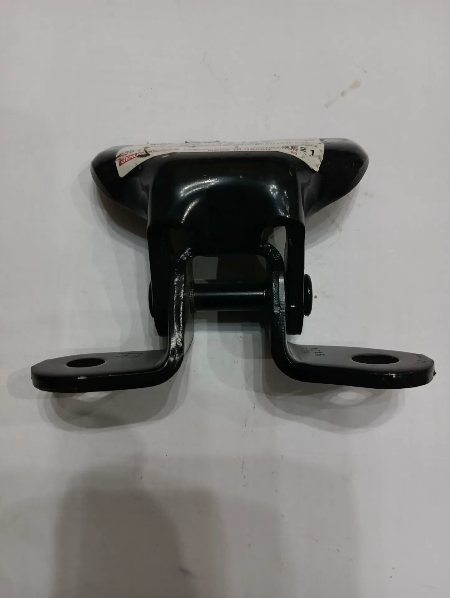 Петля дверная Тойота 3