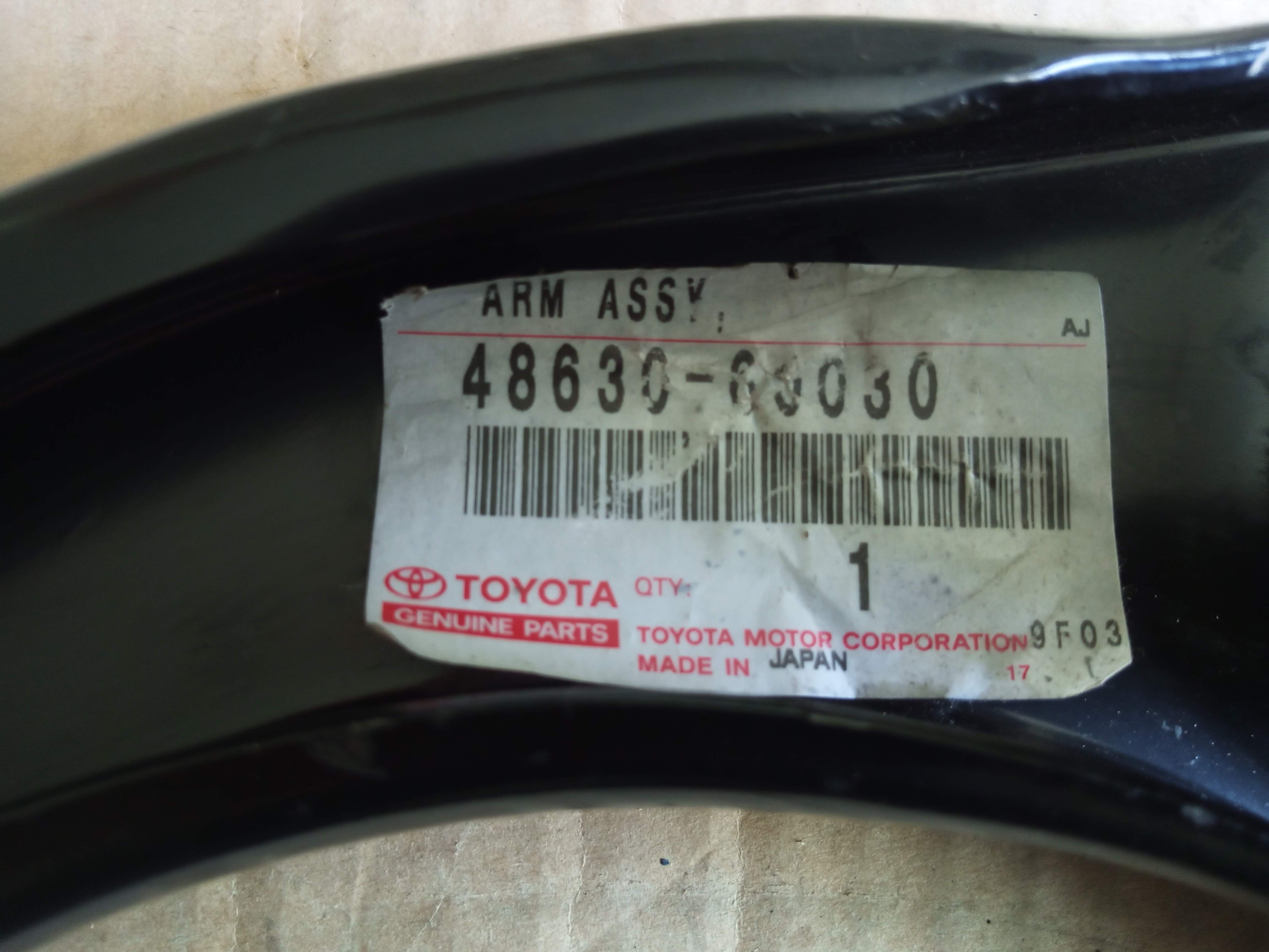 Рычаг передний в сборе Тойота ЛК 200 2