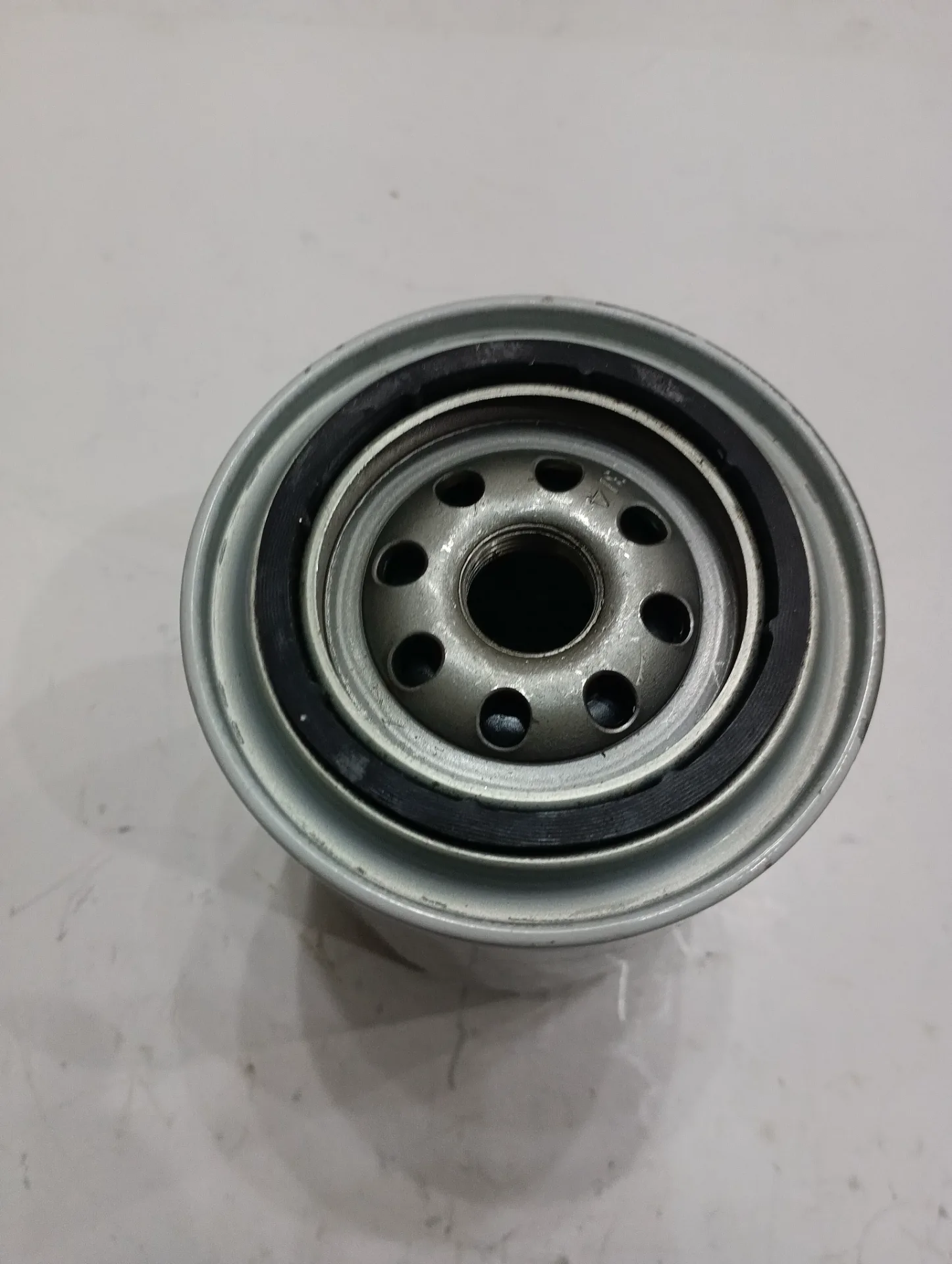 Фильтр масляный Sakura LAND CRUISER 80 FZJ80, LAND CRUISER FZJ105 3