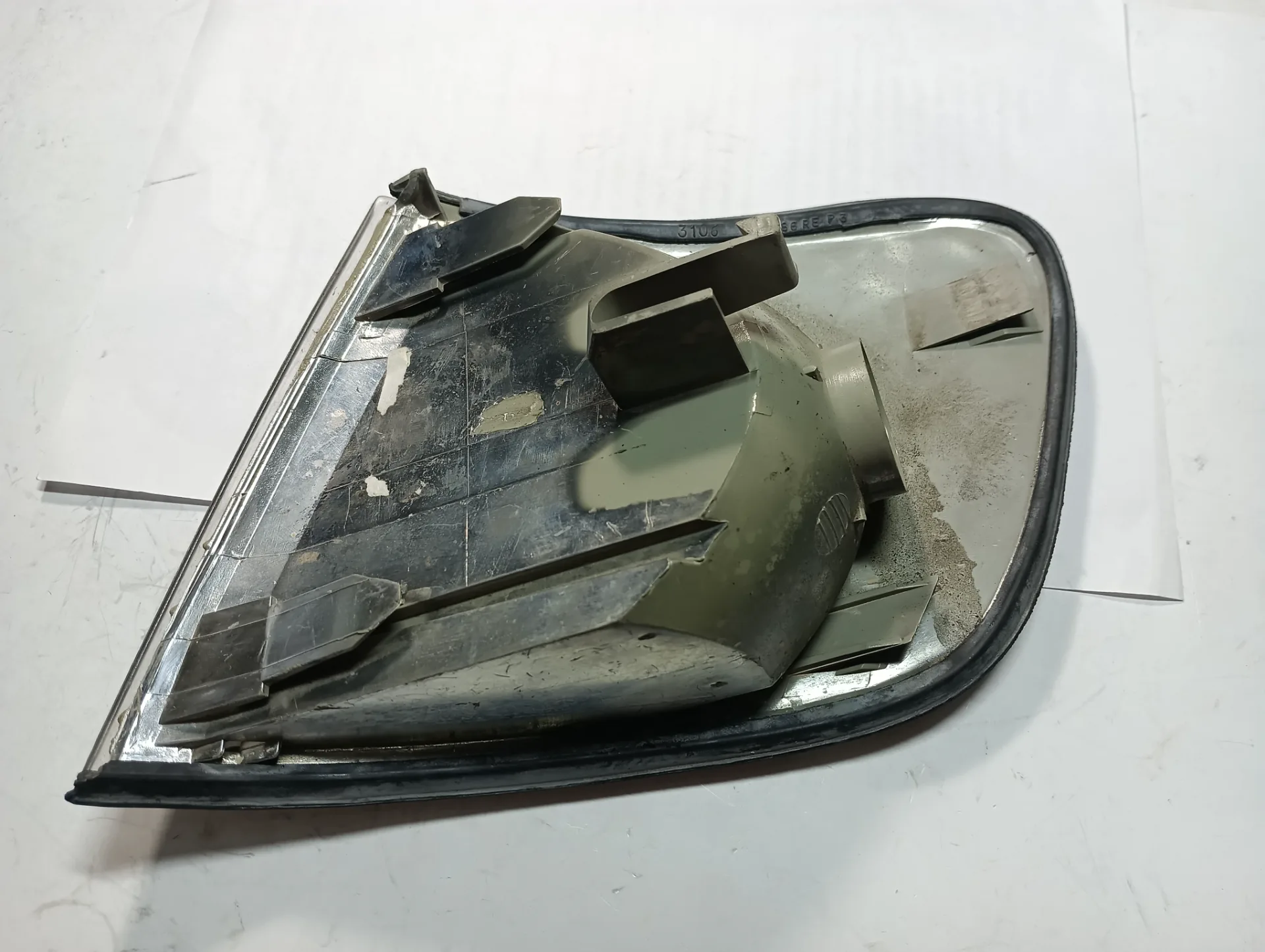 Фонарь поворота Ауди 100 правый 2