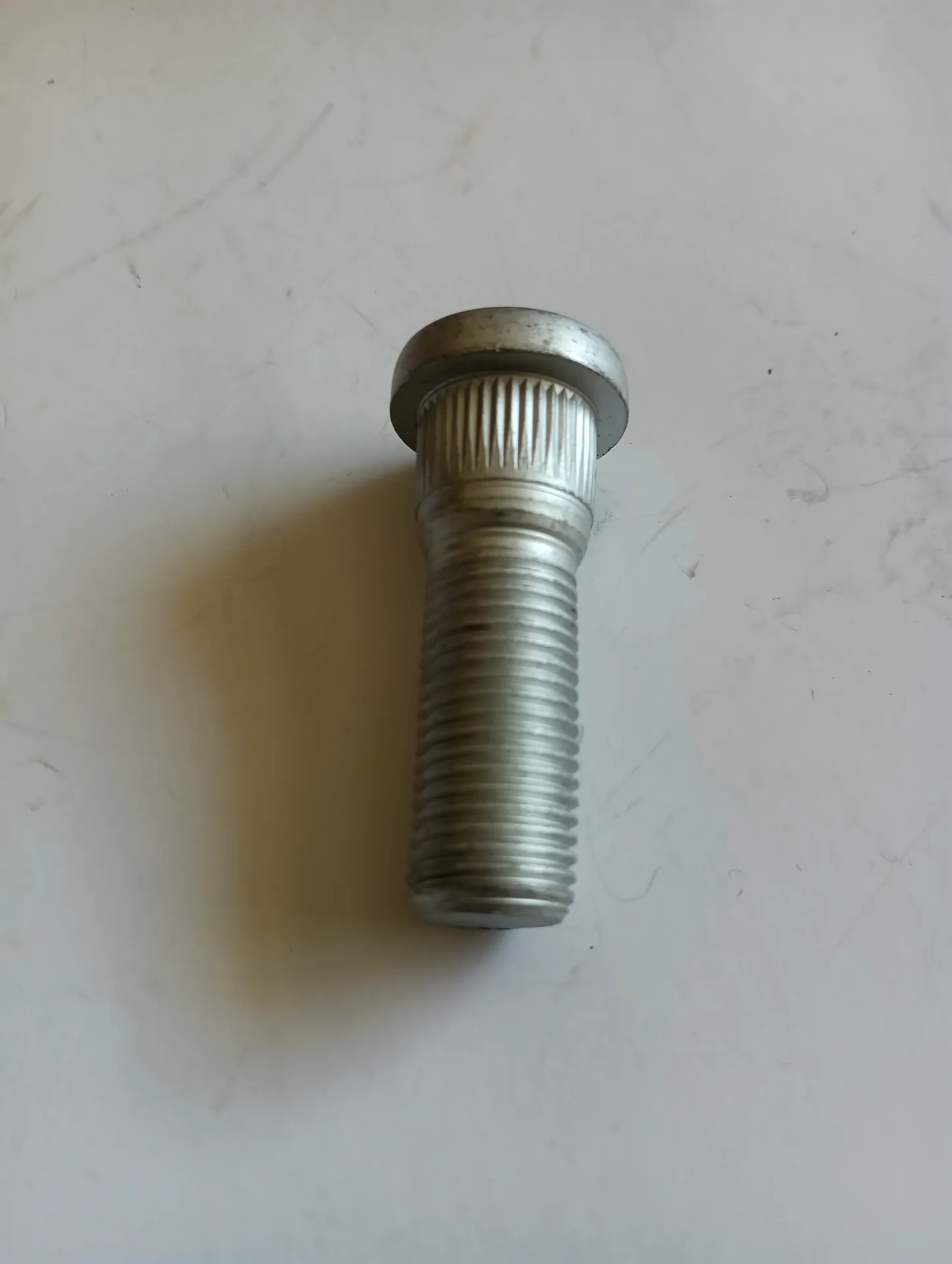 Шпилька Масума Тойота ЛК 105 3