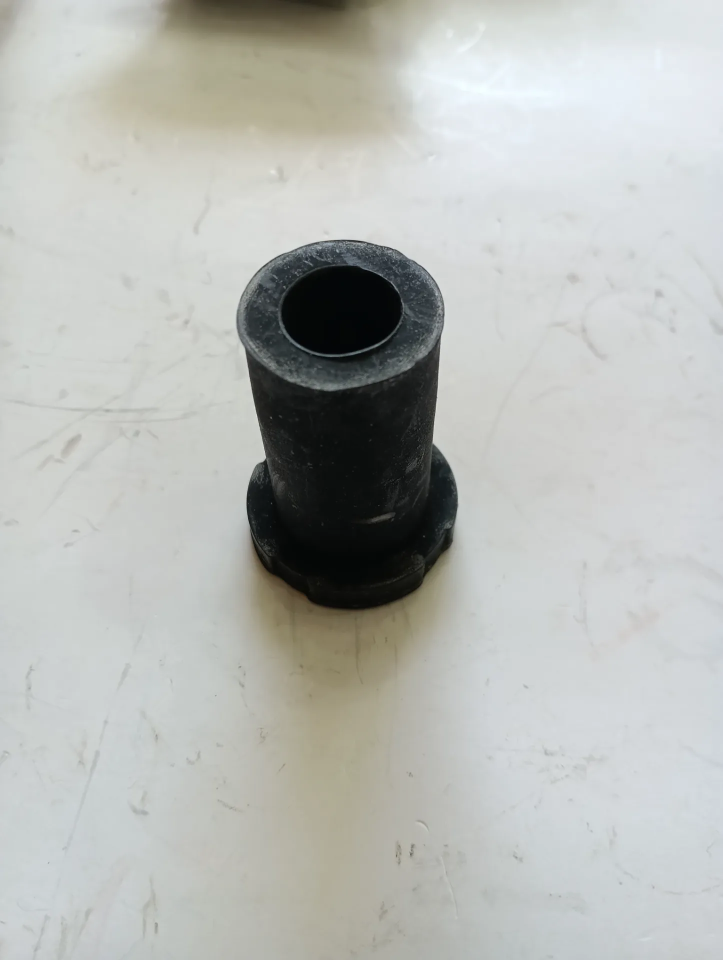 Втулка рессоры MITSUBISHI PAJERO 2