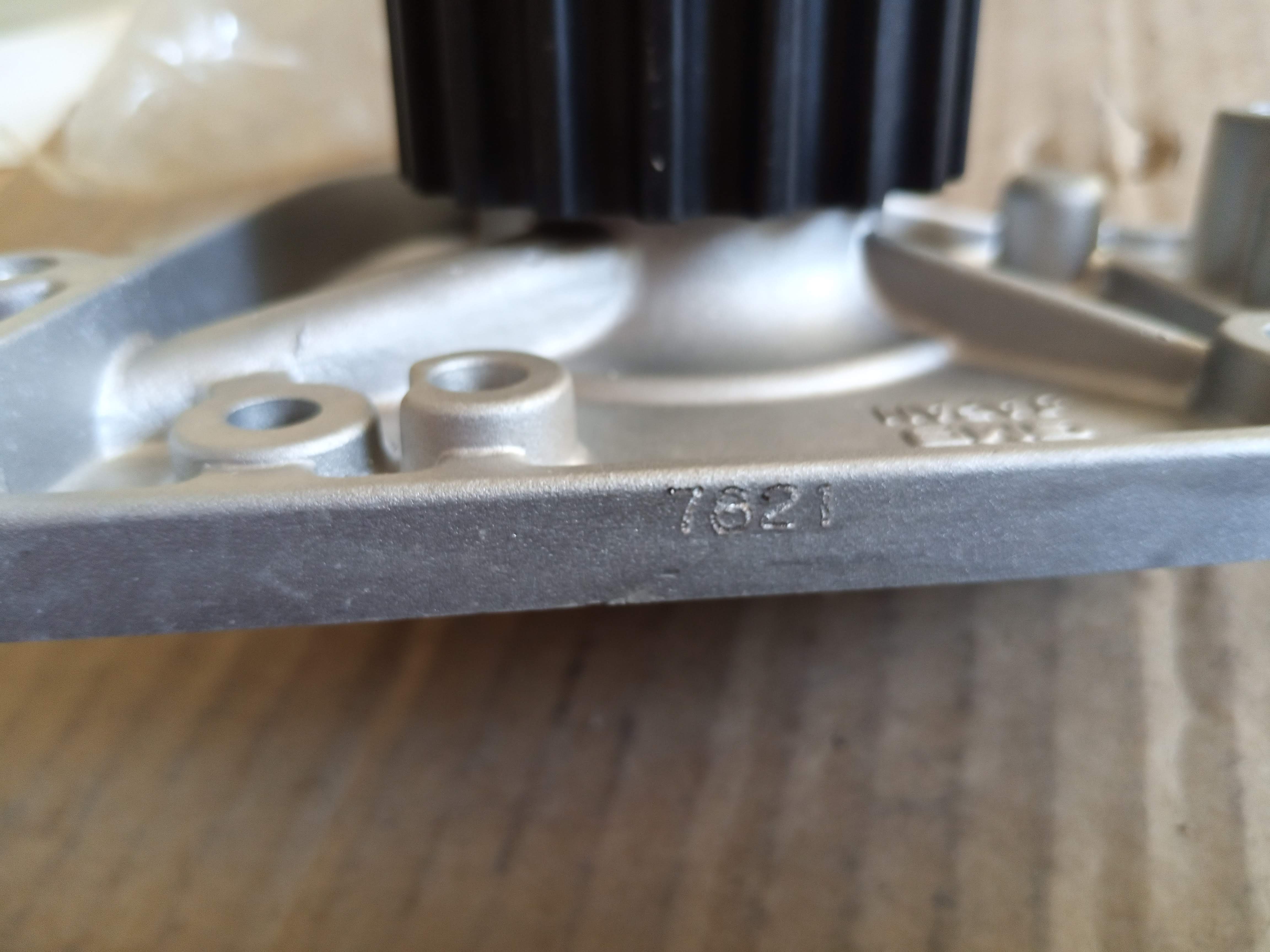 Насос водяной GMB Honda CR-V 2