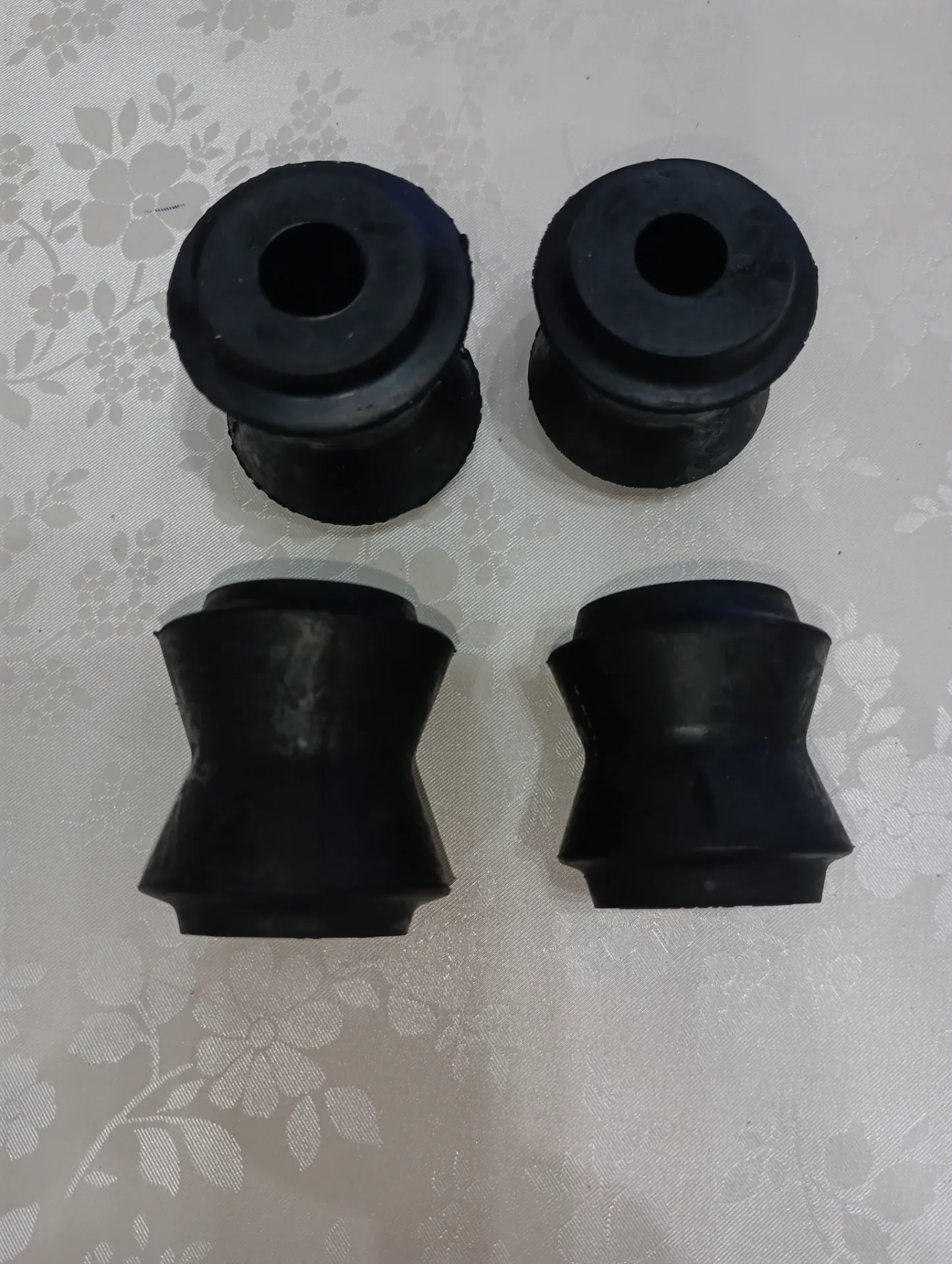 Комплект втулок Ваз-2101 реактивных штанг 10 шт.